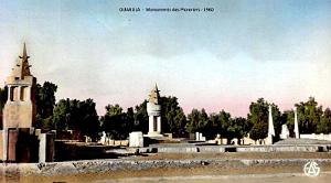 OUARGLA - MONUMENTS DES PIONNIERS - 1960